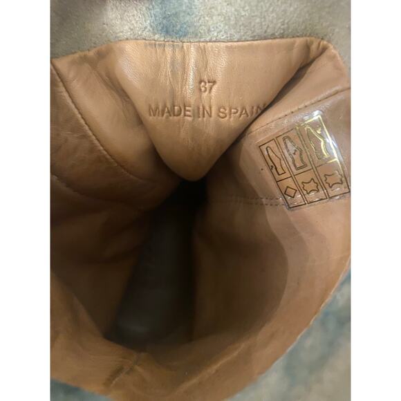 Yeezy Military Crepe Boot Season 2 Taupe Womens EU 37 - Picture 5 of 6